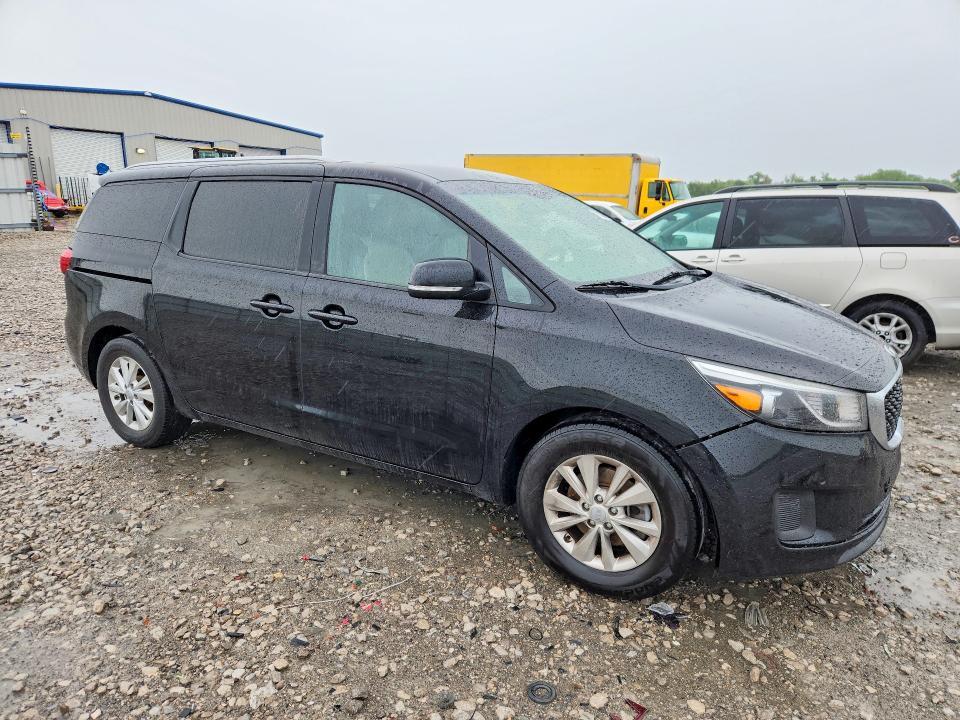 2017 KIA Sedona lx