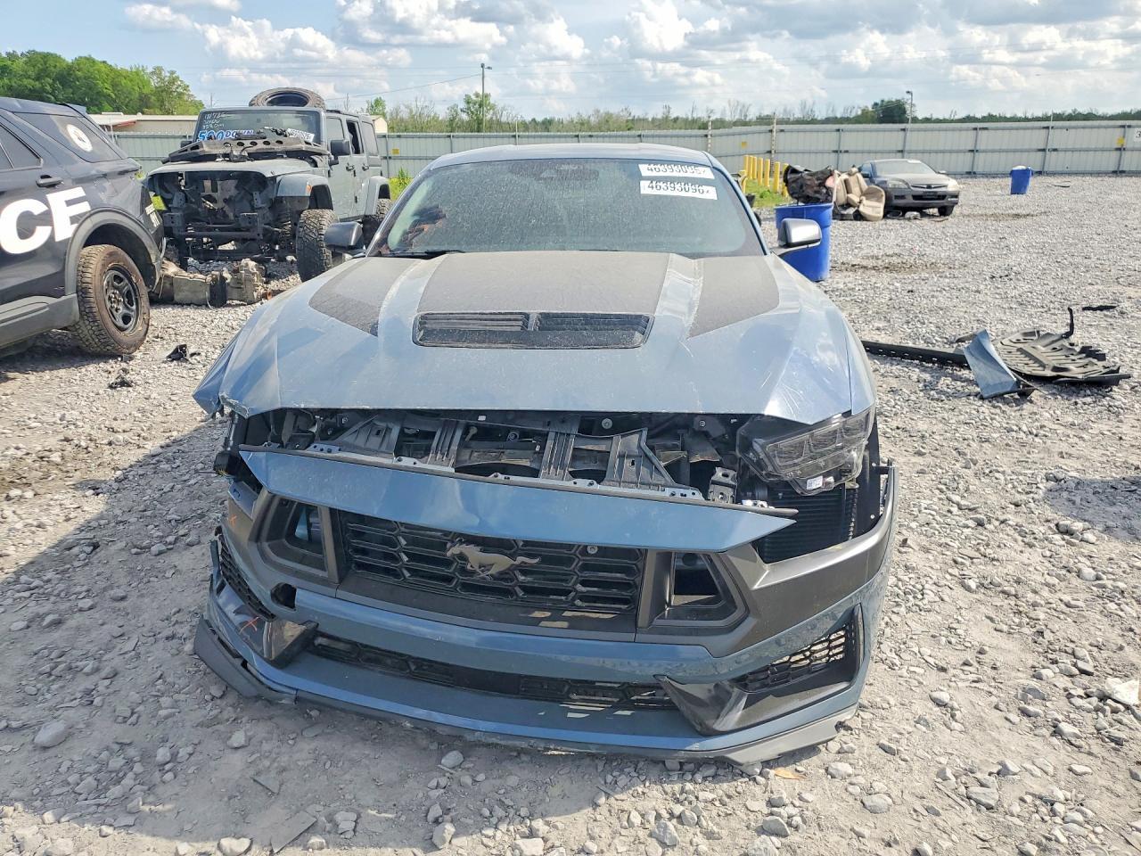 2024 Ford Mustang Dark Horse
