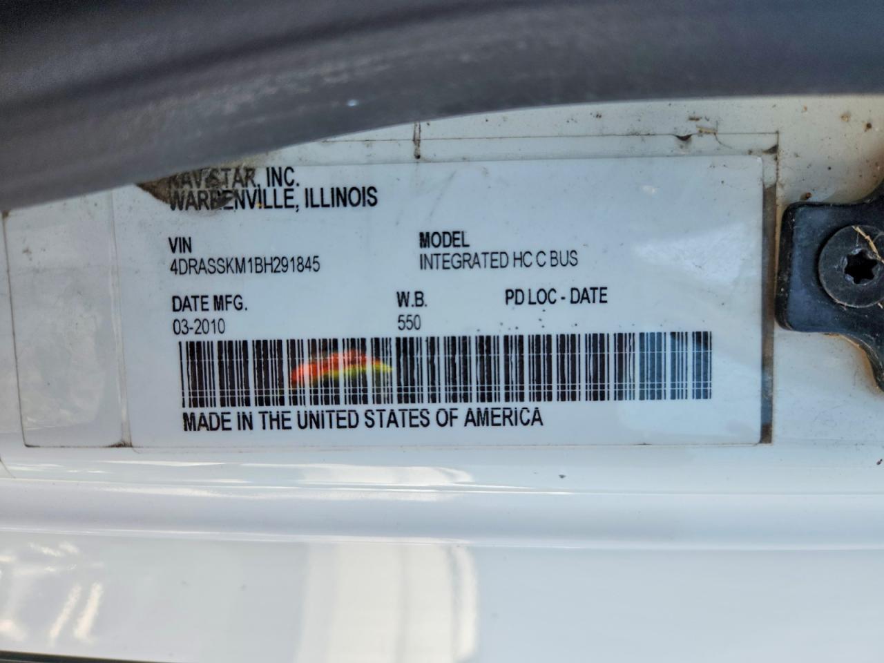 2011 Ic Corporation 3000 HC
