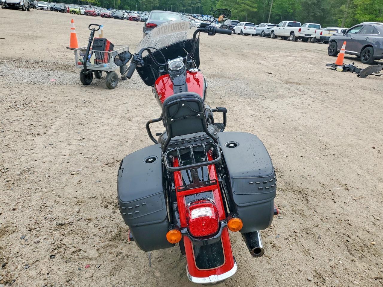 2022 Harley-Davidson Flhcs