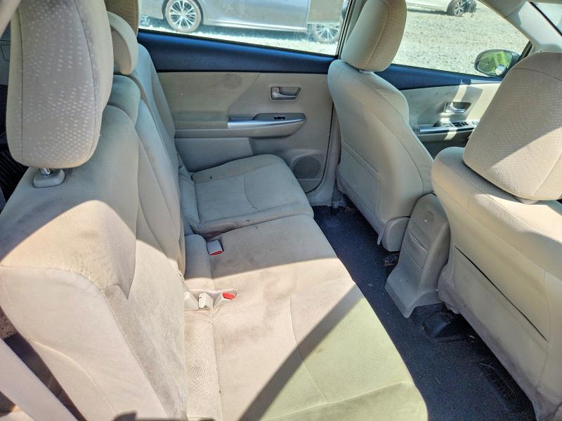 2014 Toyota Prius v Three