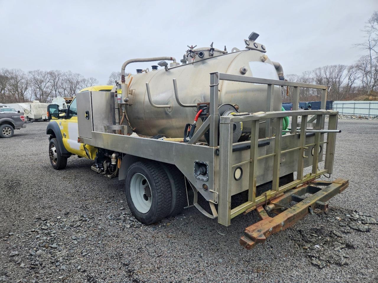 2016 Ford F550 Super Duty Vacuum Truck