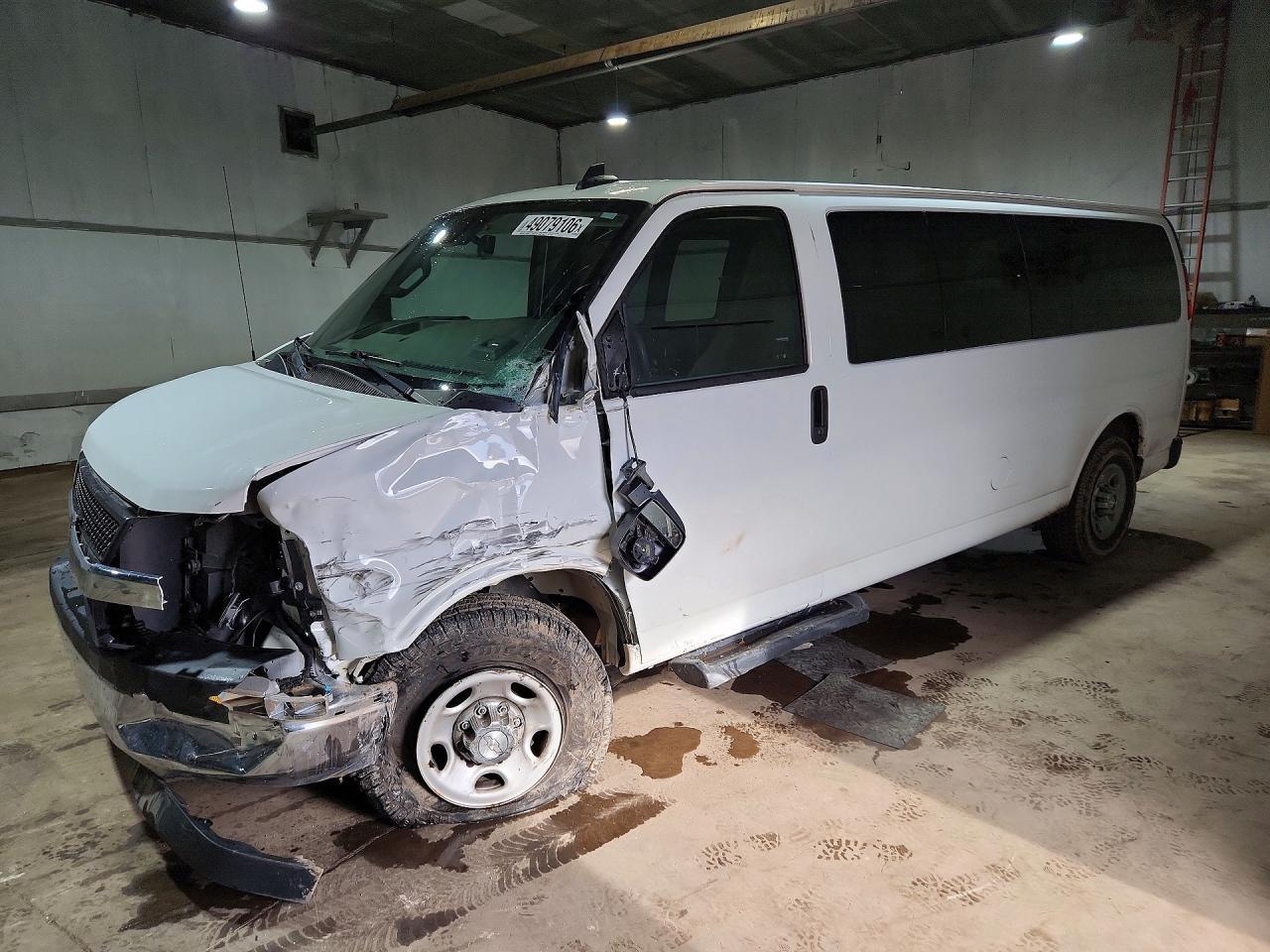 2019 Chevrolet Express G3500 LT