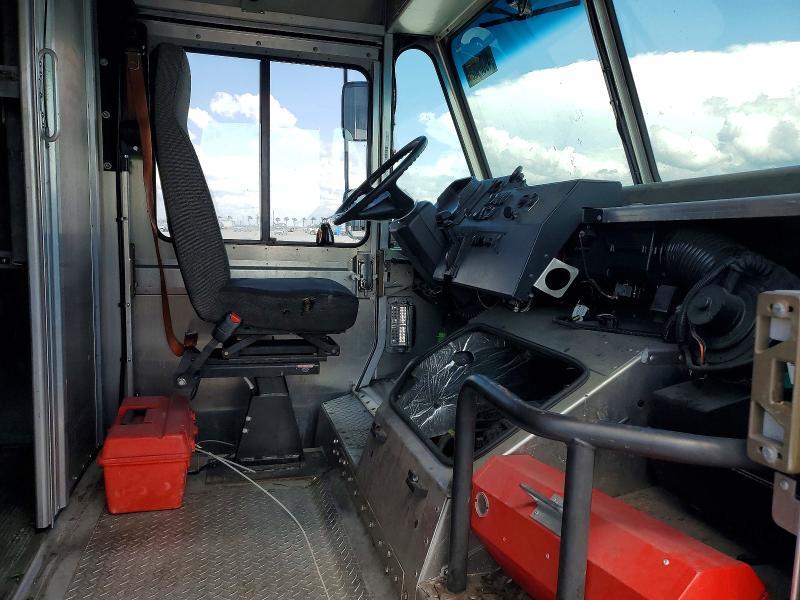 2020 Freightliner Chassis M Line WALK-IN Van