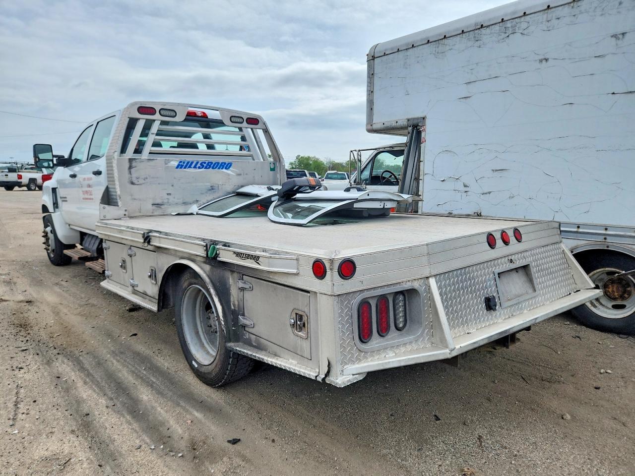 2019 Chev Silverado Medium Duty