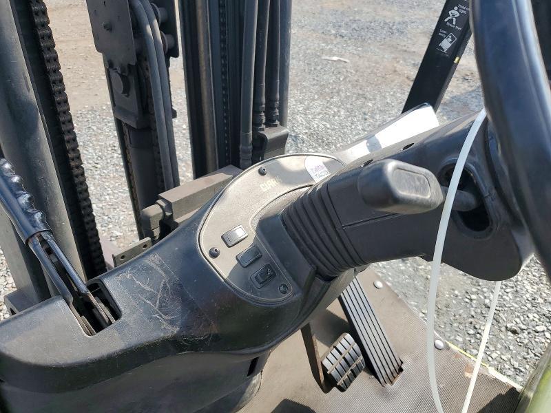 2000 Clark TMG15 Forklift