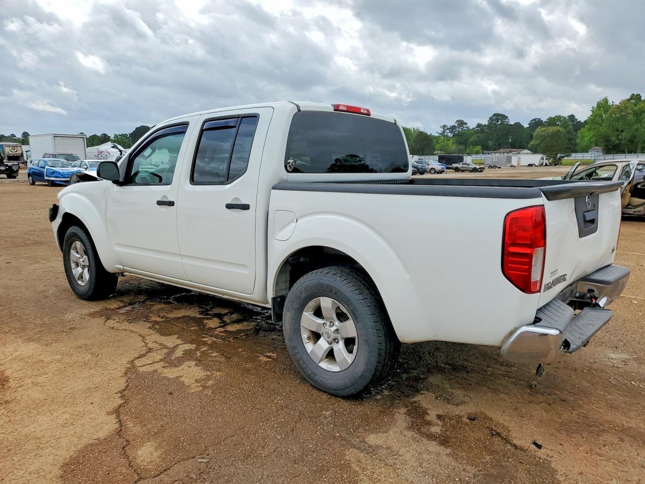 2013 Nissan Frontier S