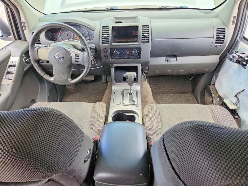 2012 Nissan Pathfinder s