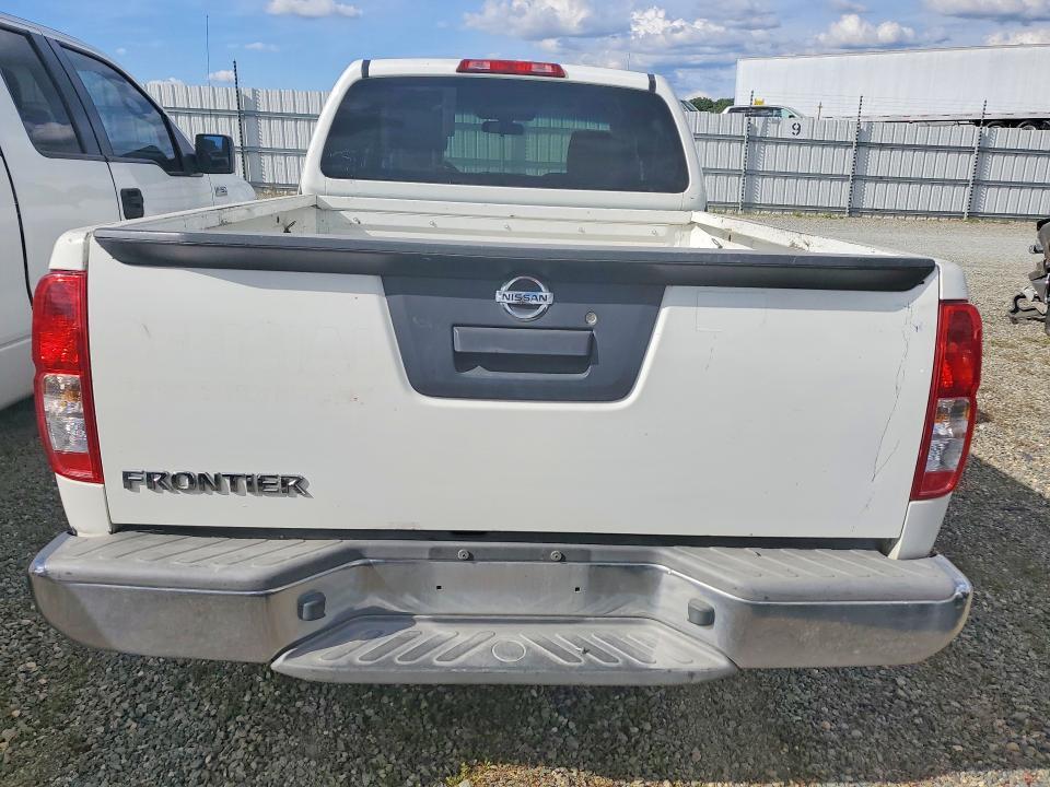 2015 Nissan Frontier S