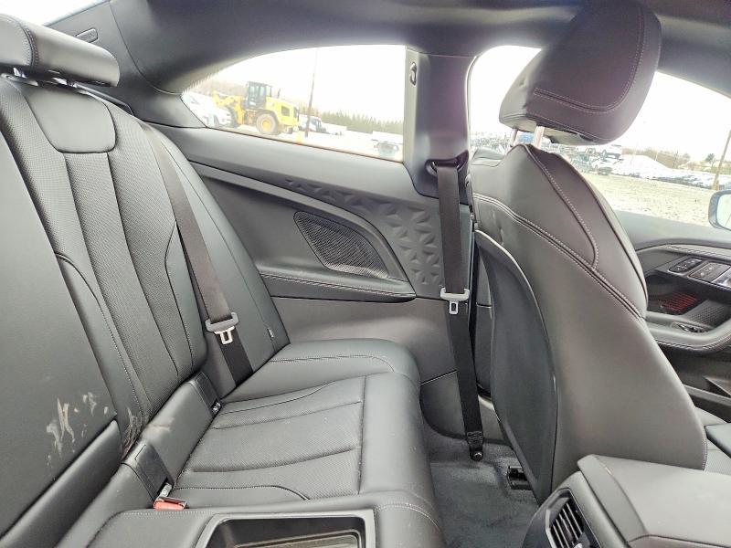 2024 BMW 230xi
