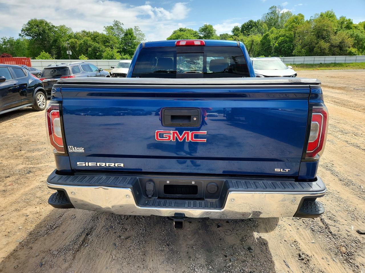 2017 GMC Sierra K1500 SLT