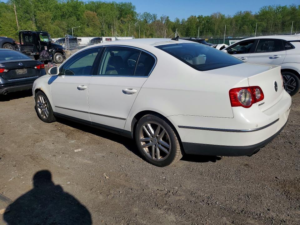 2008 Volkswagen Passat lux