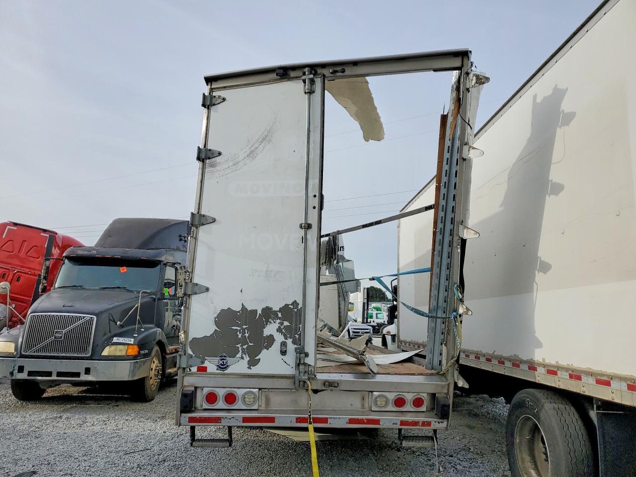 2022 International MV607 BOX Truck
