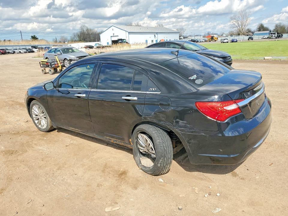 2011 Chrysler 200 Limited