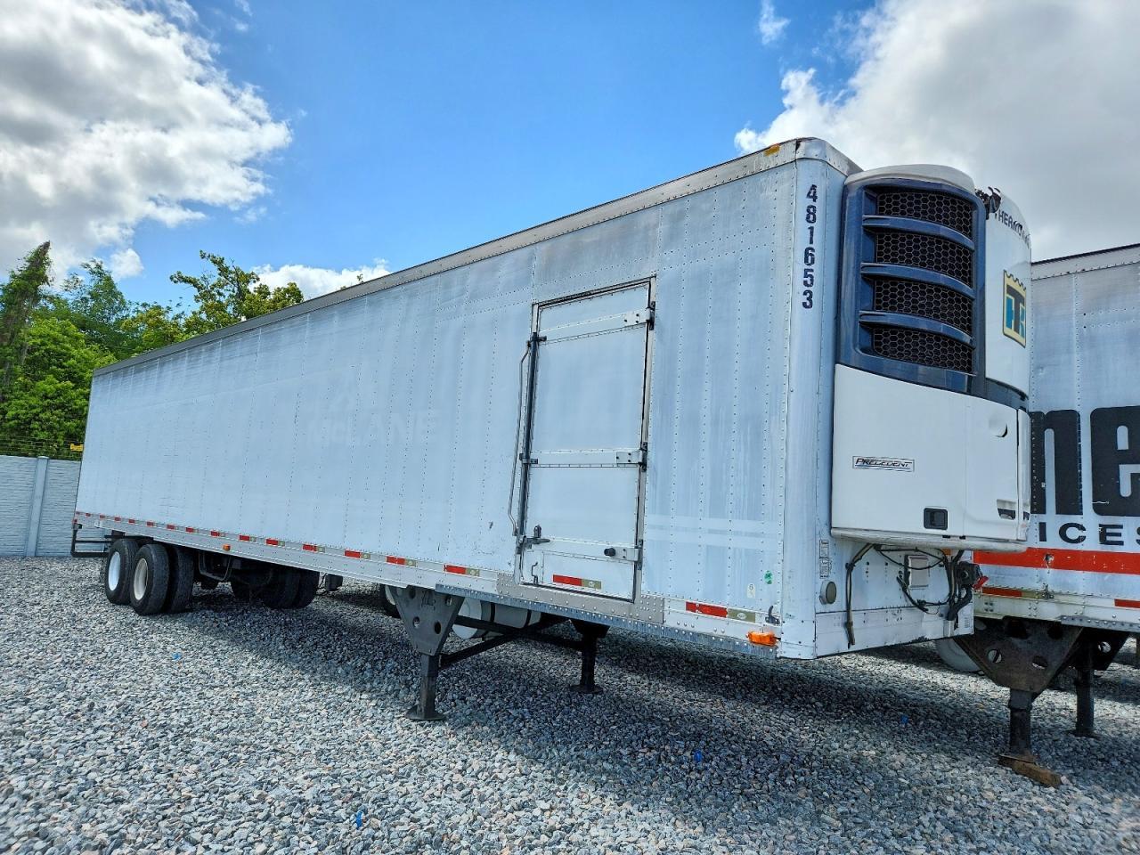 2009 Utility VS2RA Refrigerated Van Trailer
