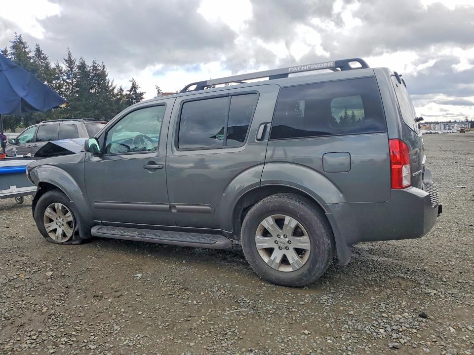 2006 Nissan Pathfinder s