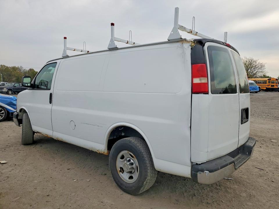 2010 Chevrolet Express 2500 Cargo Delivery van