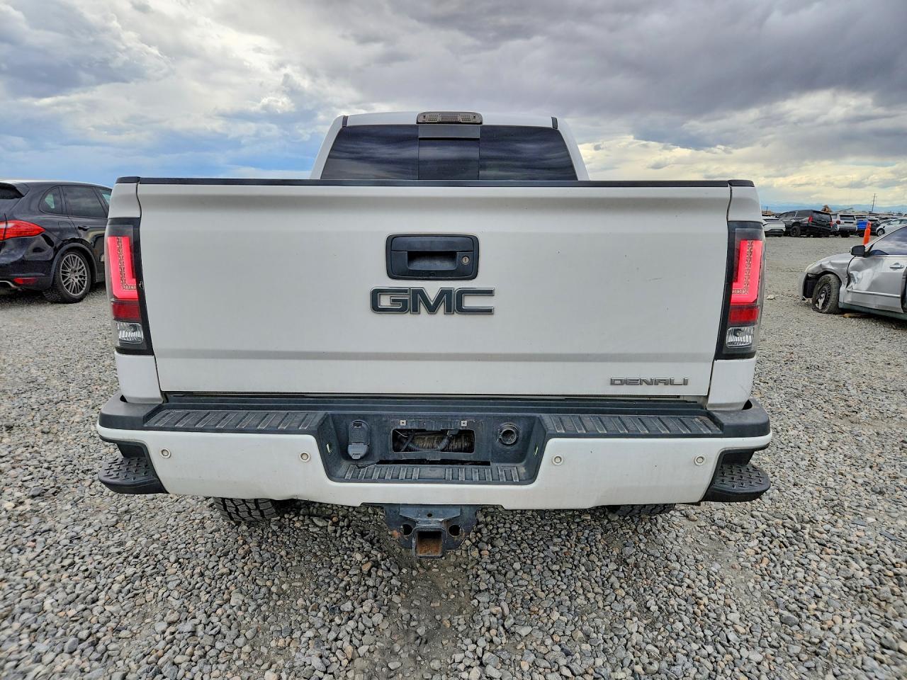 2015 GMC Sierra K2500 Denali
