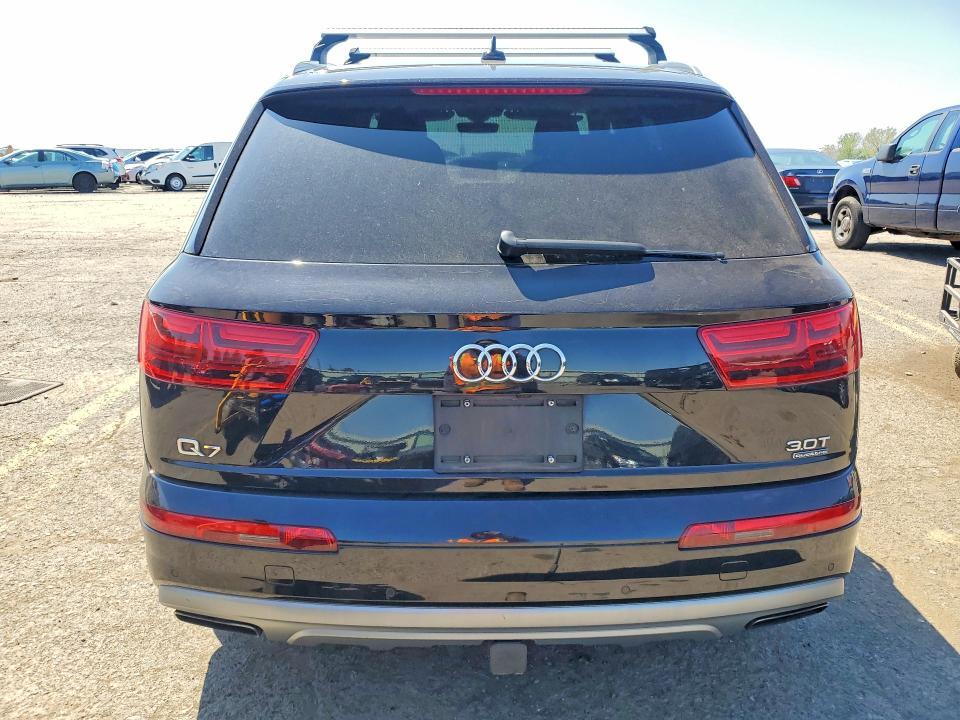 2018 Audi Q7 Prestige