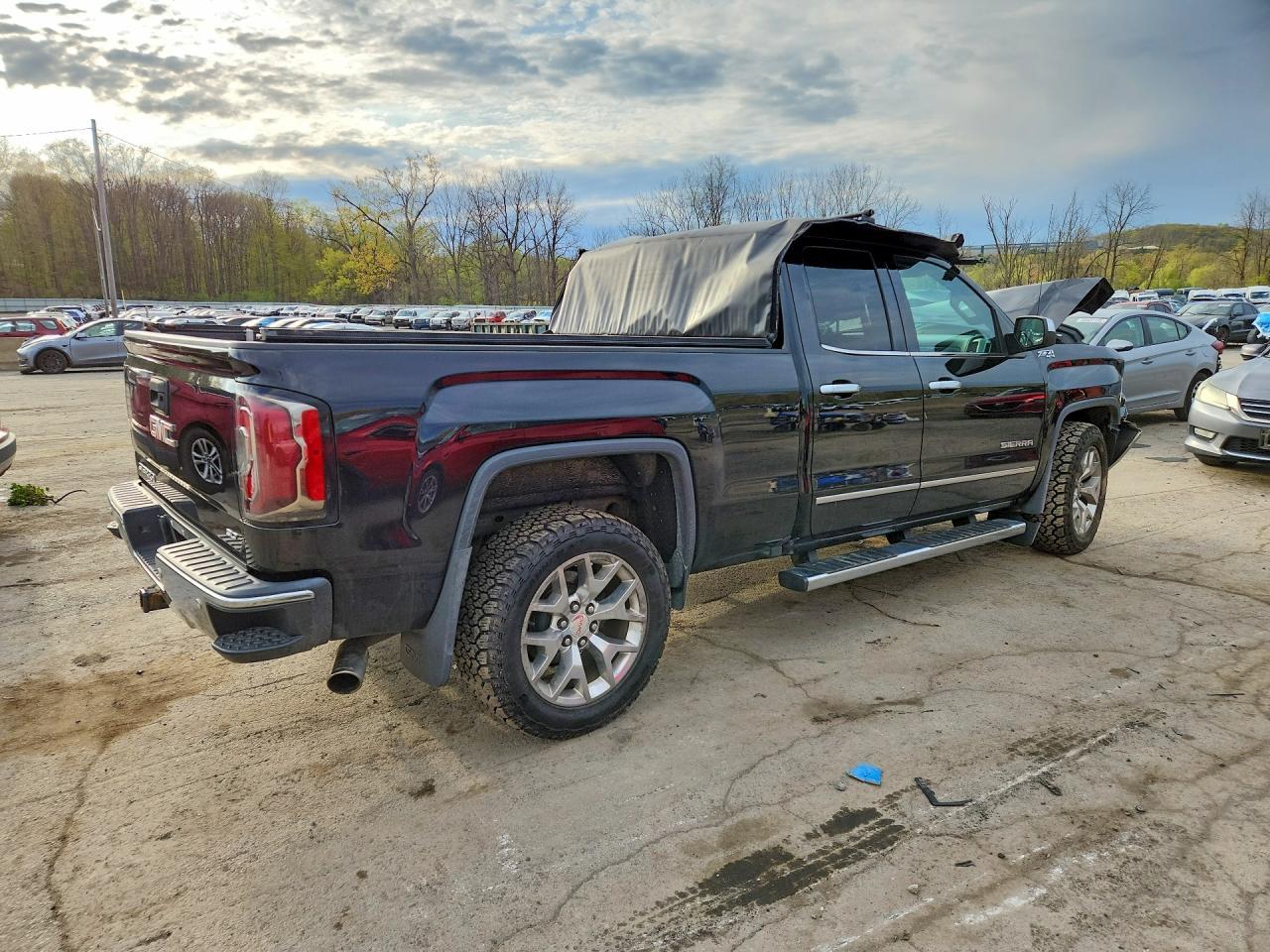 2018 GMC Sierra K1500 SLT