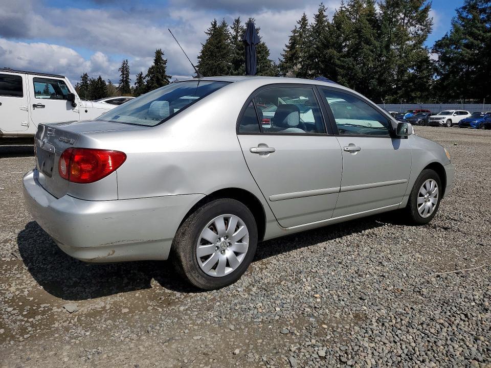 2003 Toyota Corolla le