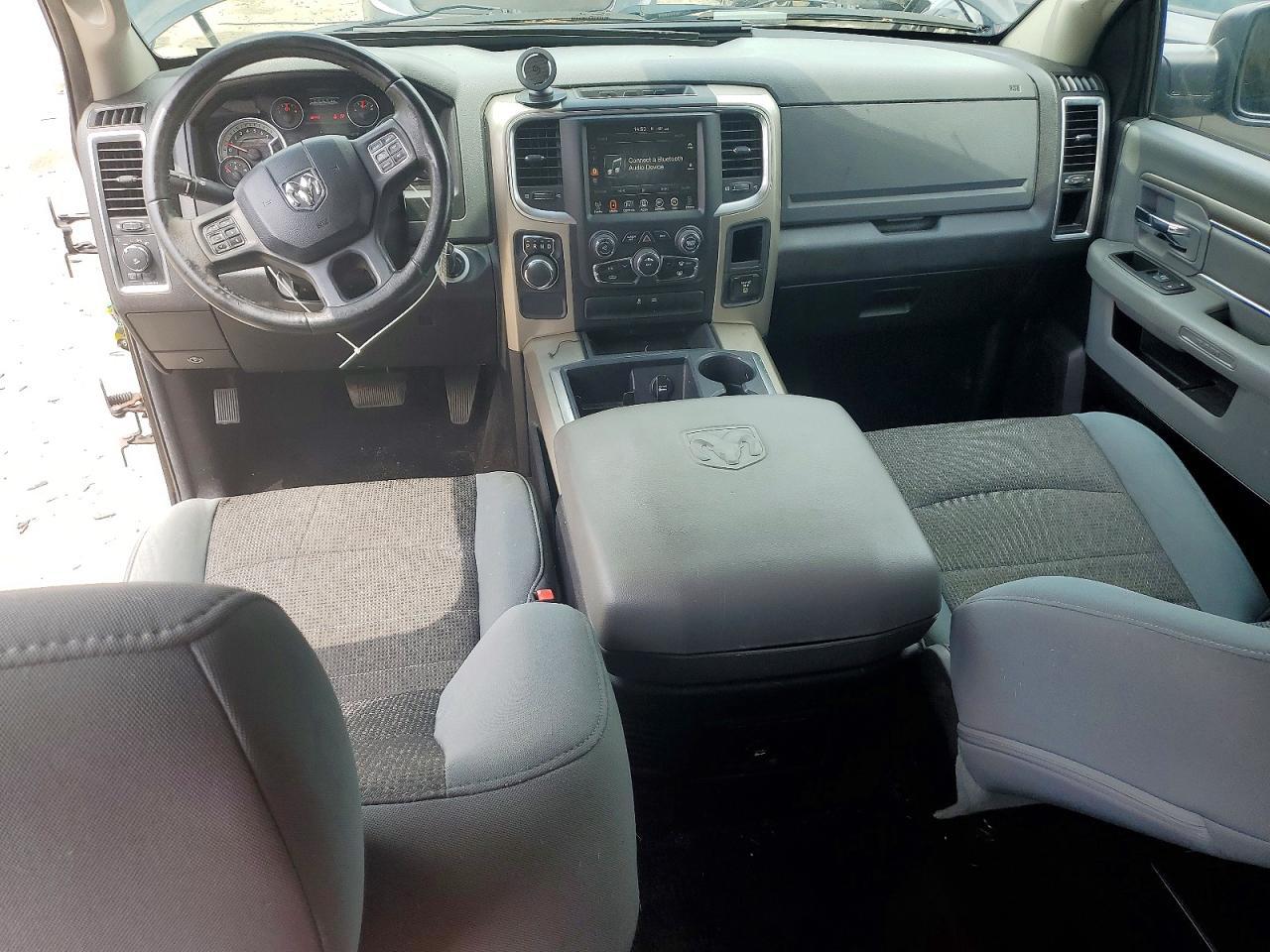 2014 Dodge RAM 1500 SLT