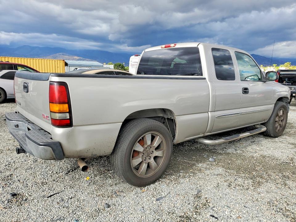 2005 GMC New Sierra C1500