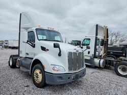 Salvage trucks for sale at Mcfarland, WI auction: 2019 Peterbilt 579 Semi Truck