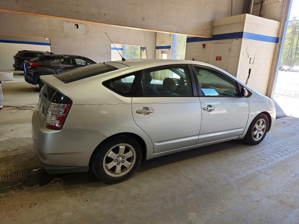 2005 Toyota Prius Base