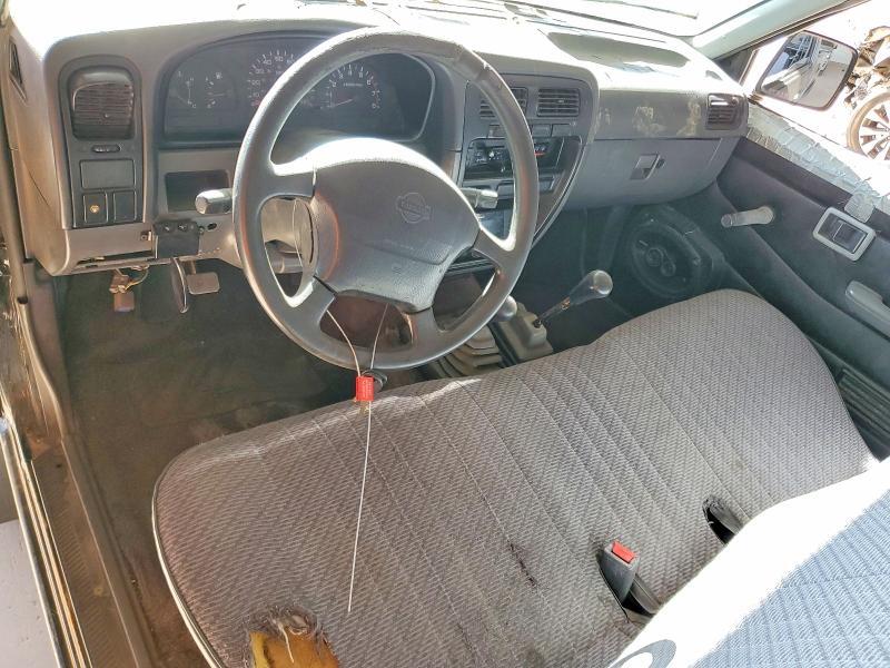 1997 Nissan Truck XE
