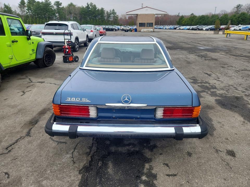 1984 Mercedes-Benz 380 sl