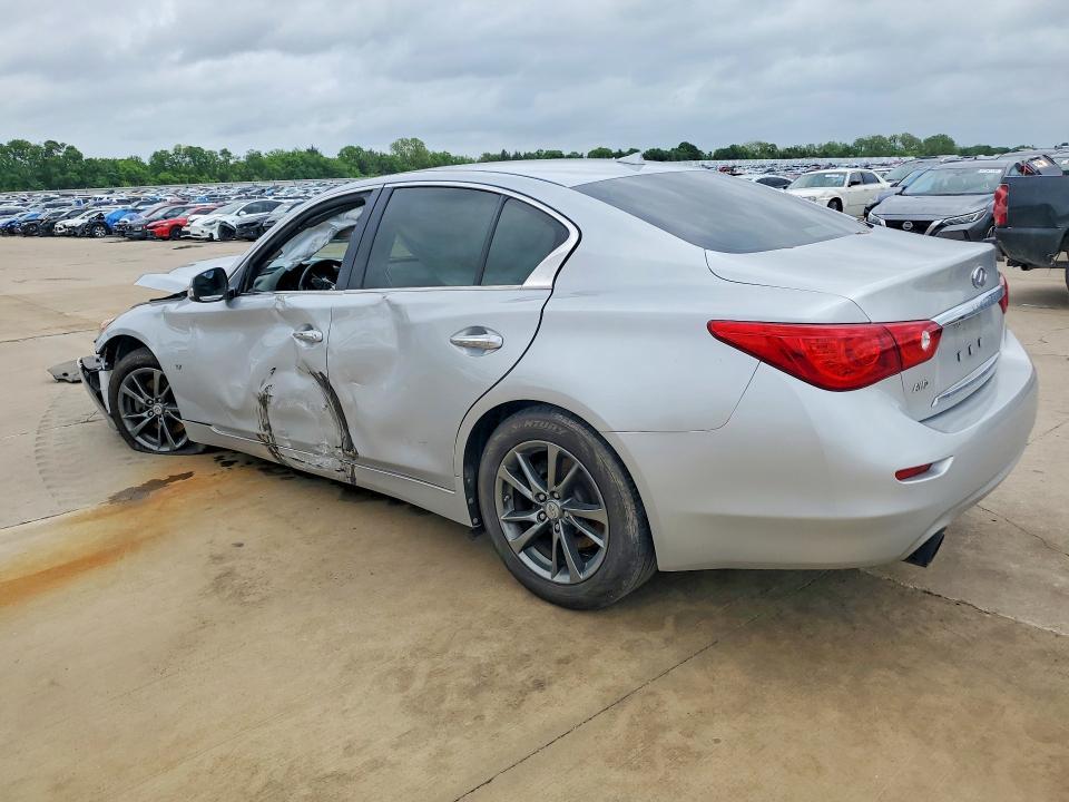 2015 Infiniti Q50 Base