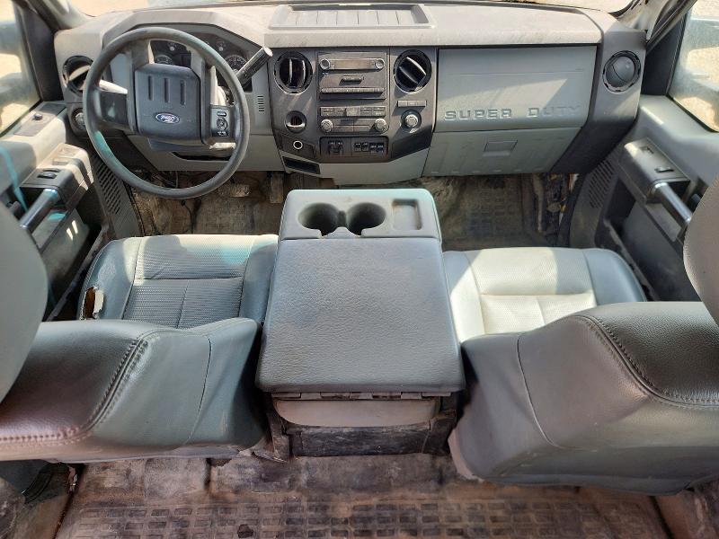 2015 Ford F350 Super Duty Flatbed Truck