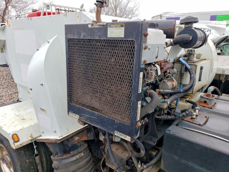 2006 Isuzu Npr Sweeper Truck