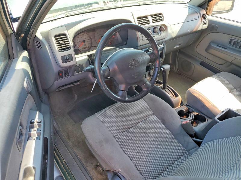 2001 Nissan Frontier XE