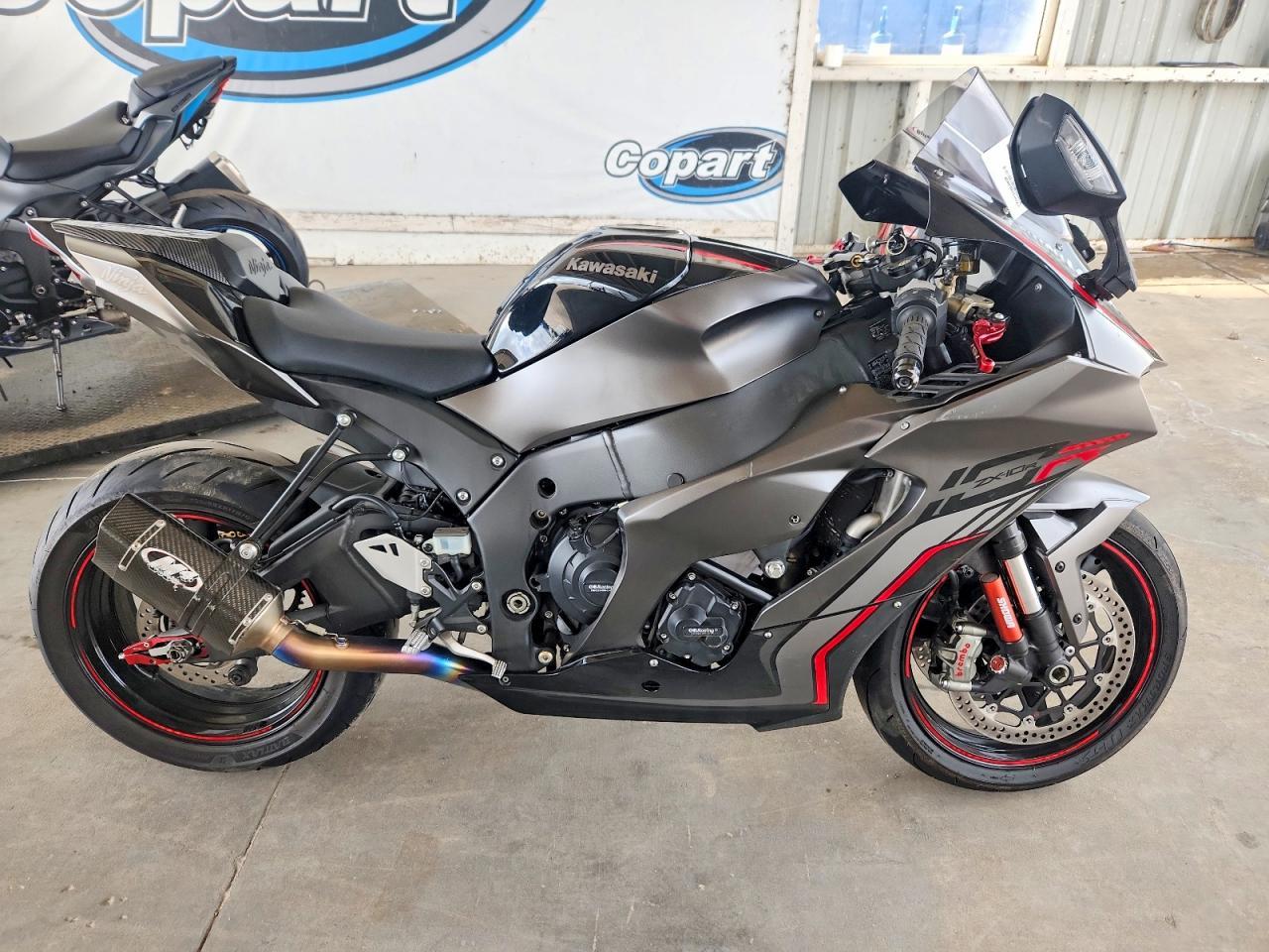 2022 Kawasaki ZX1002 Ninja