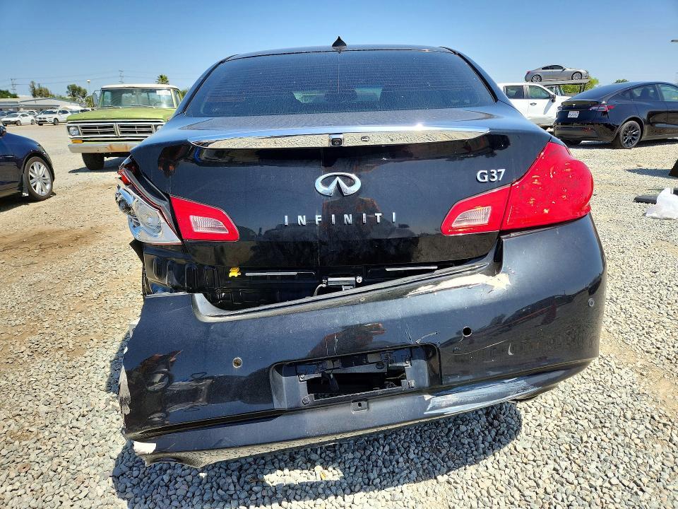 2013 Infiniti G37 Sedan Journey