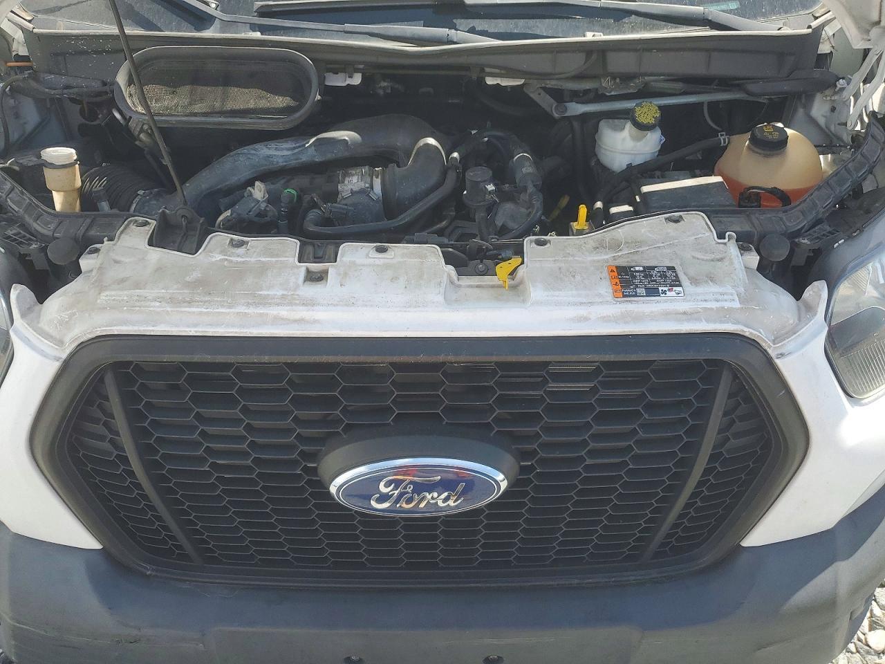 2021 Ford Transit Delivery Truck