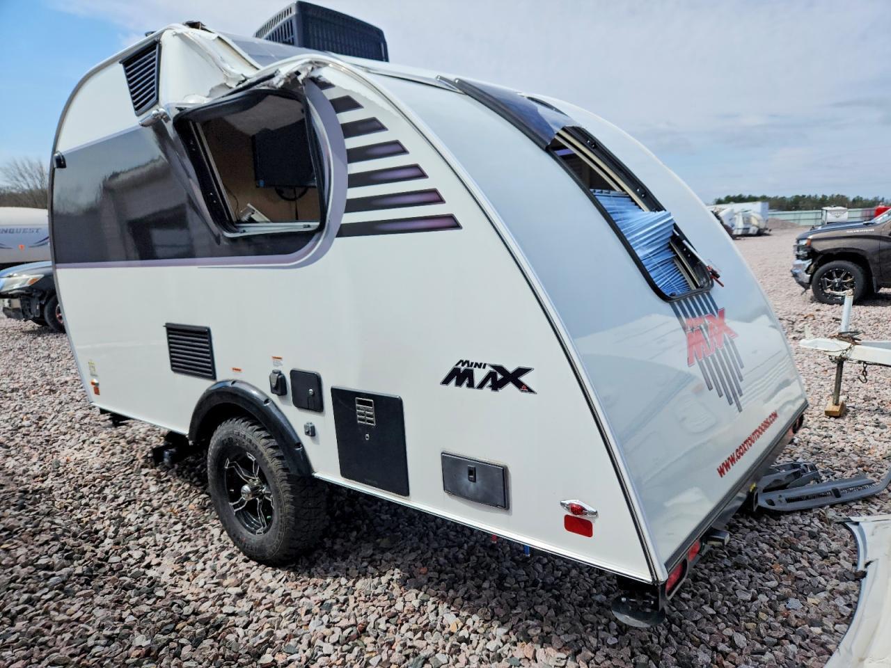 2023 Xtreme Outdoors Camper