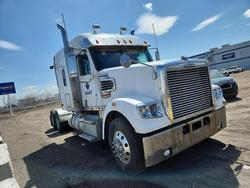 Salvage trucks for sale at Montreal Est, QC auction: 2016 Freigliner 122SD
