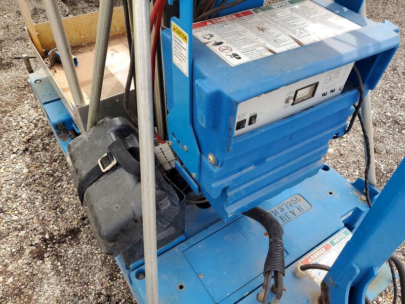 2003 Miscellaneous Equipment Genie