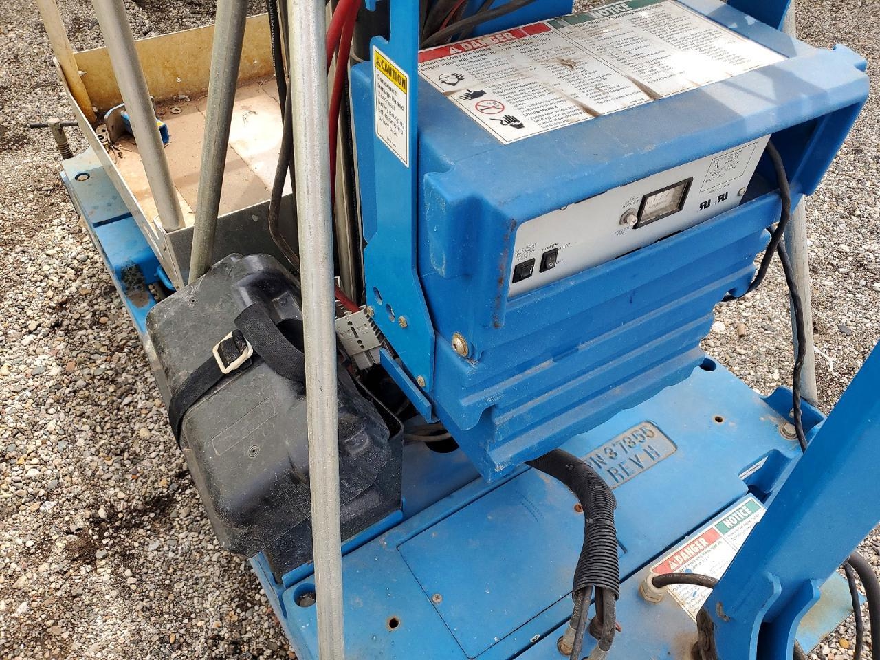 2003 Miscellaneous Equipment Genie