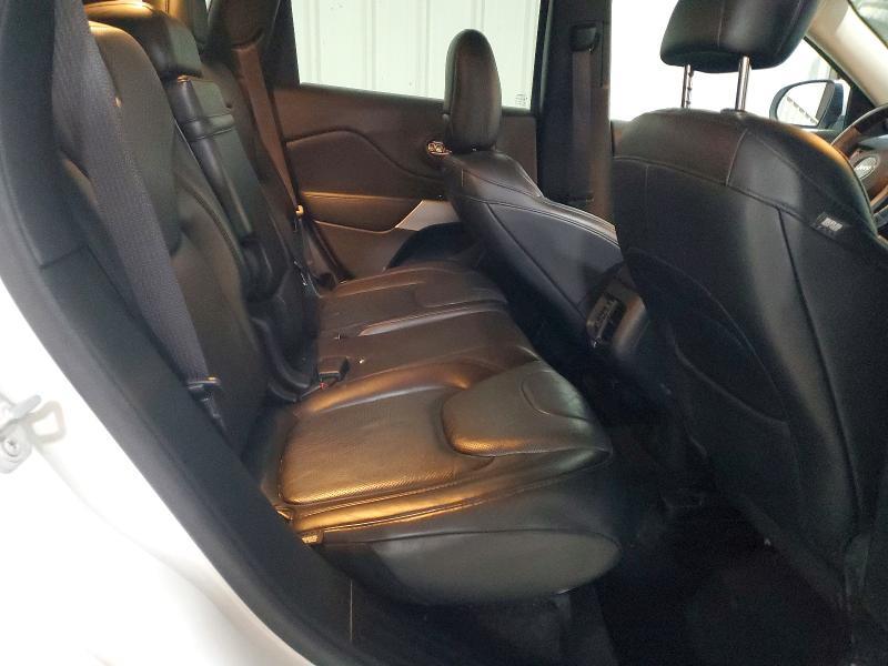 2017 Jeep Cherokee Overland