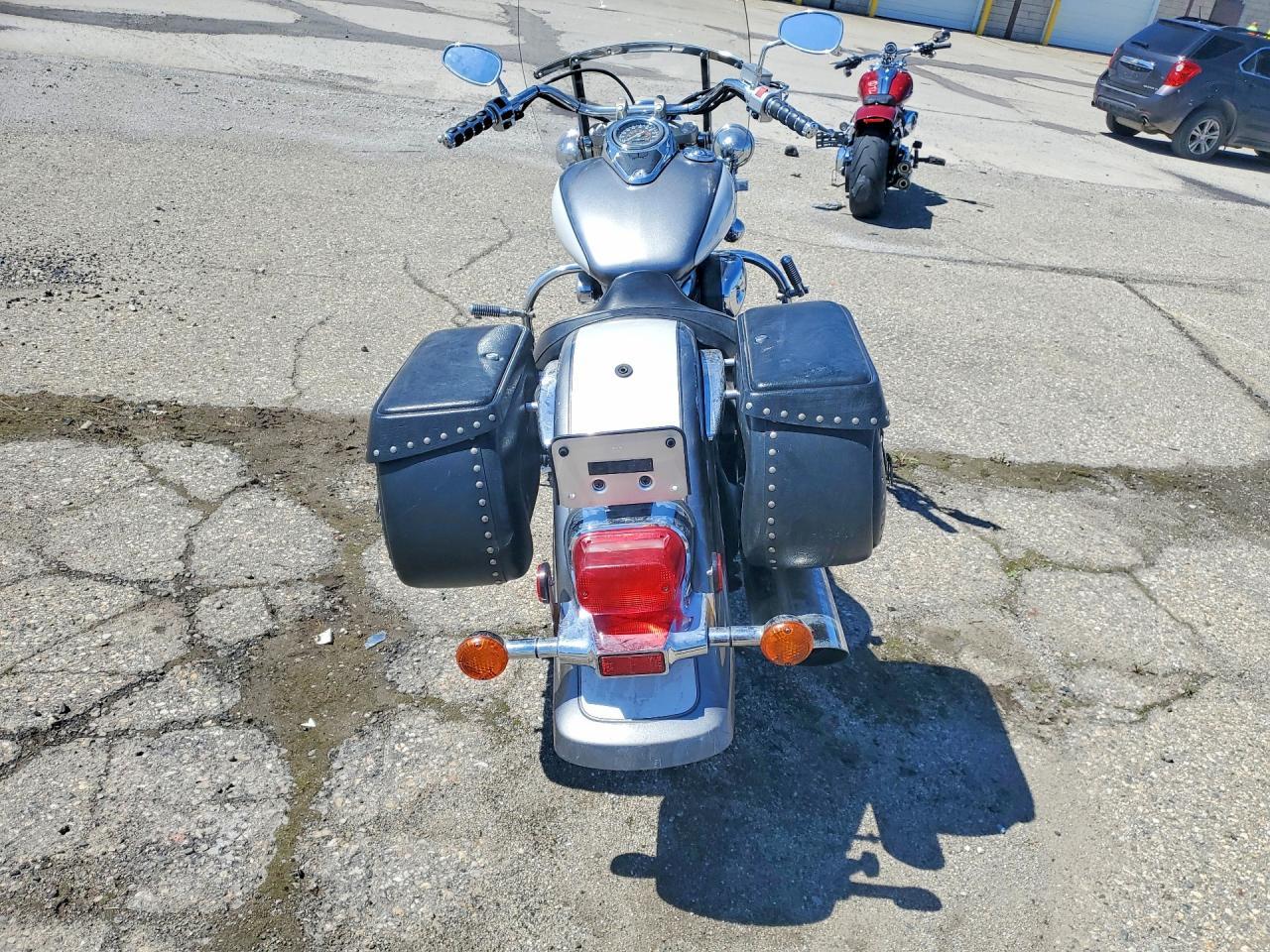 2003 Suzuki VL800