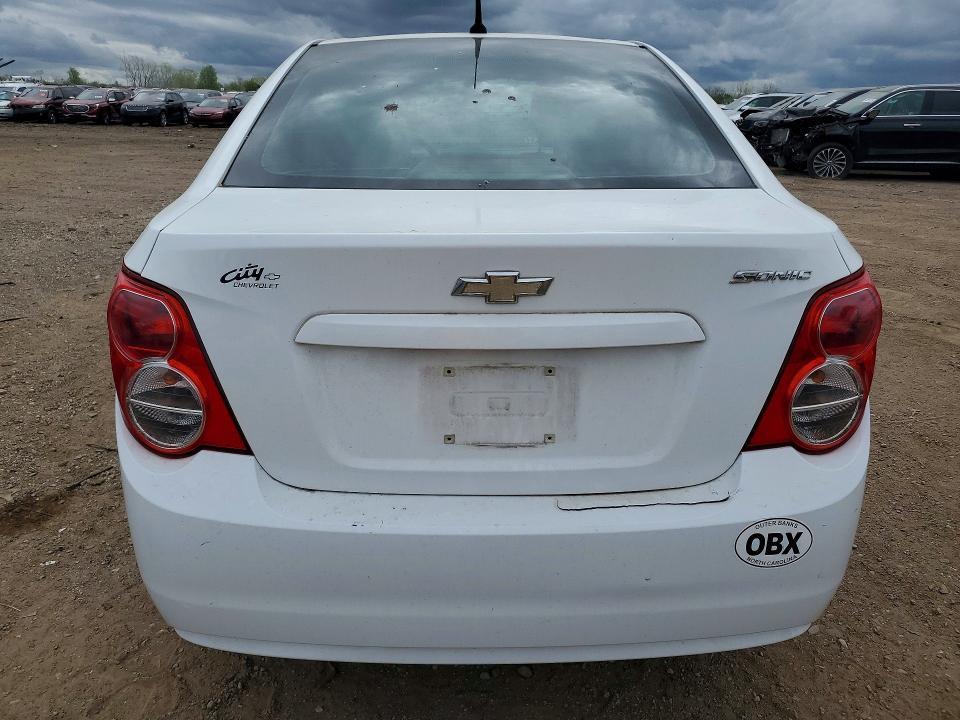2014 Chevrolet Sonic ls