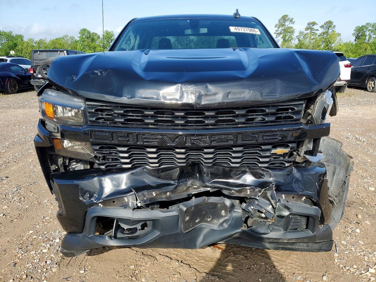 2020 Chevrolet Silverado C1500 Custom