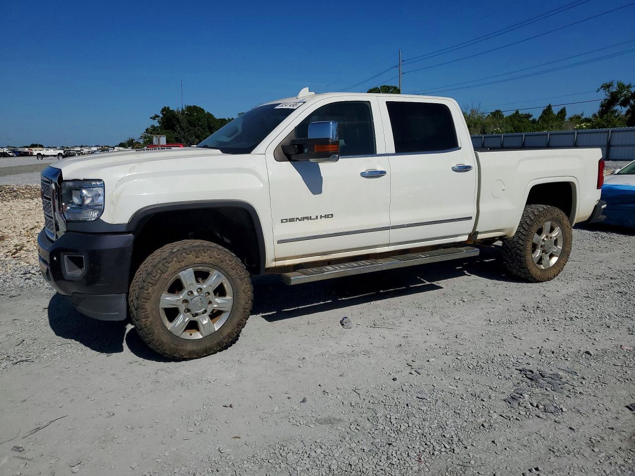 2016 GMC Sierra K2500 Denali