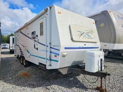 Vehiculos salvage en venta de Copart Spanaway, WA: 2001 Fleetwood Prowler Camper