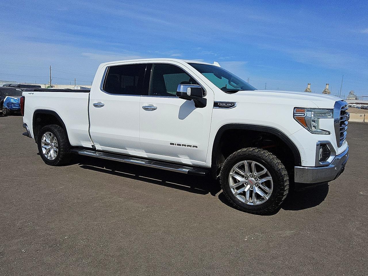 2020 GMC Sierra K1500 SLT