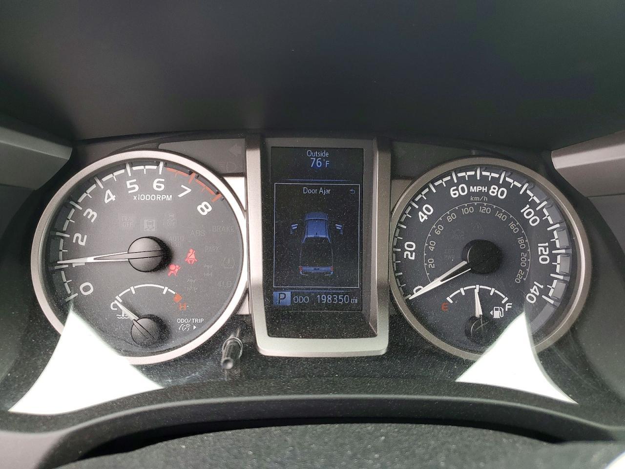 2017 Toyota Tacoma SR5 V6